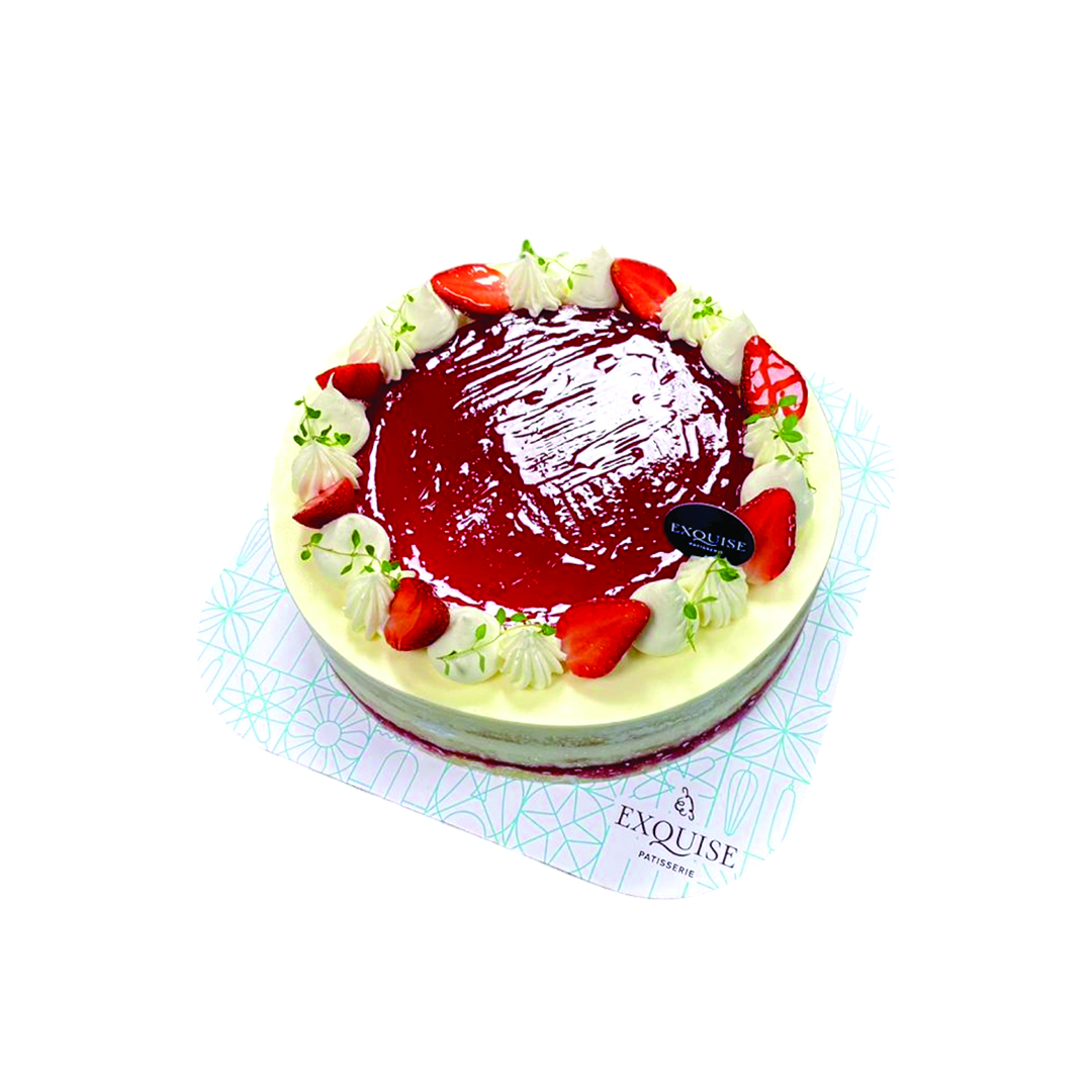 Ichiharu Strawberry Cake